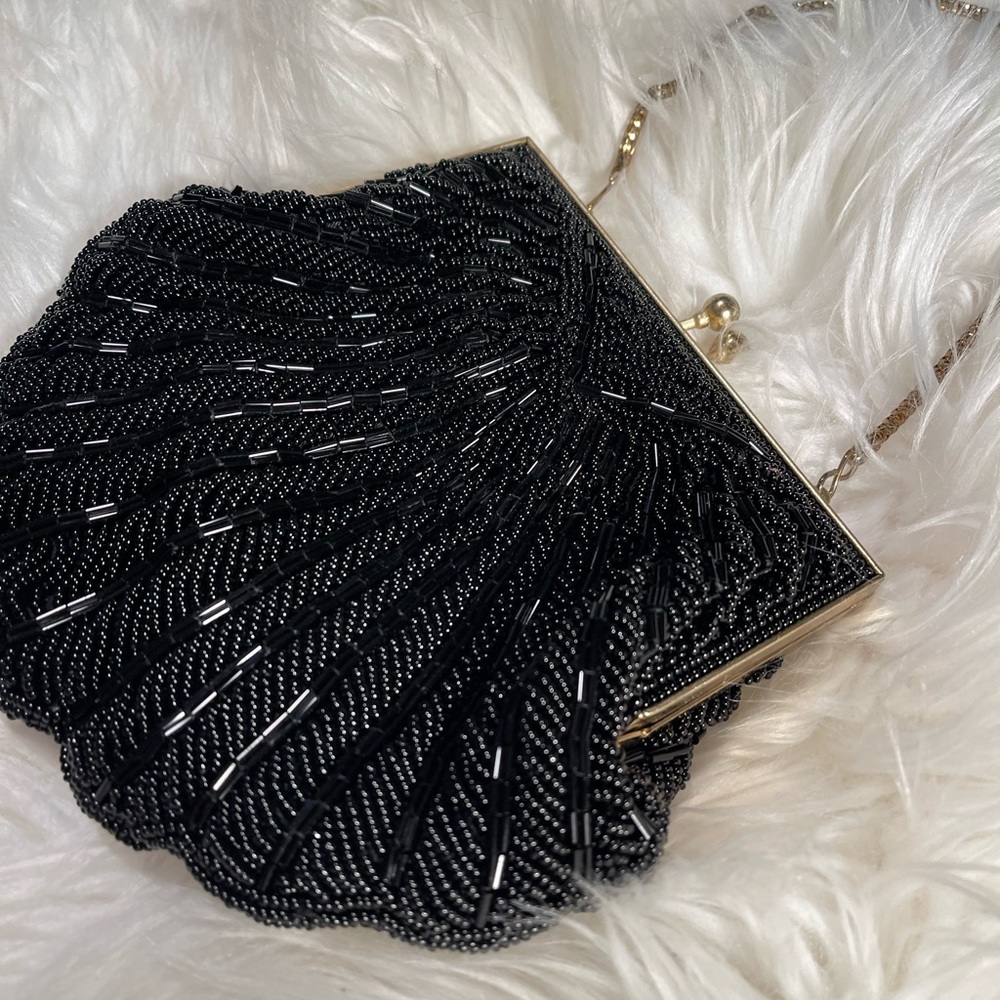 Vtg Beaded Walborg Black Art Deco Clam Shell Kisslock Clutch evening bag purse